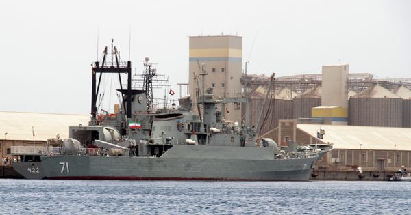 Brand New Destroyer Dubbed Dena Will Join Iranian Navy in February - Admiral - Sputnik International