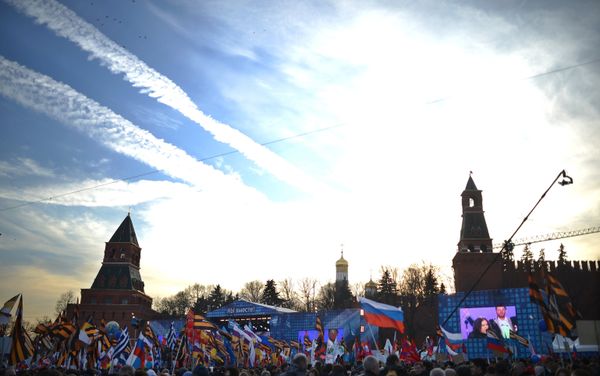 Rally and concert on Vasilyevsky Slope to mark anniversary of Crimea's reunification with Russia. Rally and concert on Vasilyevsky Slope to mark anniversary of Crimea's reunification with Russia. - Sputnik International