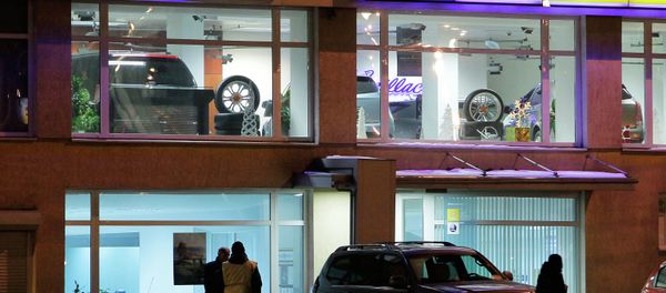 The Saab Logo on the front of a General Motors dealership on Shlyuzovaya Embankment. Saab has filed for bankruptcy The Saab Logo on the front of a General Motors dealership on Shlyuzovaya Embankment. Saab has filed for bankruptcy - Sputnik International
