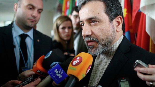 Iran's chief nuclear negotiator Abbas Araghchi talks to the media after meeting IAEA Director General Yukiya Amano (not pictured) at the IAEA headquarters in Vienna February 24, 2015 Iran's chief nuclear negotiator Abbas Araghchi talks to the media after meeting IAEA Director General Yukiya Amano (not pictured) at the IAEA headquarters in Vienna February 24, 2015 - Sputnik International