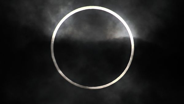 An annular solar eclipse in seen from Machida, on the outskirts of Tokyo - Sputnik International