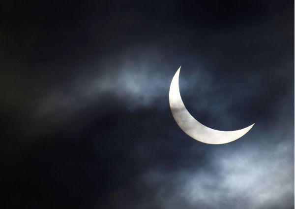 Darkness Falls Across the World: Total Solar Eclipse of March 20 - Sputnik International