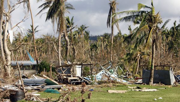 Former staff homes at the Manua Centre School lie in ruin on the island of Efate, Vanuatu - Sputnik International