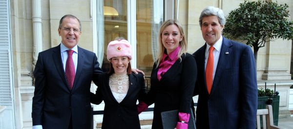 Spokesperson Psaki Poses in a New Hat With Russian Counterpart and Their Respective Bosses - Sputnik International