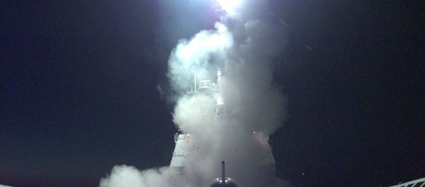 A Tomahawk cruise missile launches from the bow of the US Navy cruiser USS Philippine Sea at targets throughout Yugoslavia and Kosovo, 24 March, 1999. A Tomahawk cruise missile launches from the bow of the US Navy cruiser USS Philippine Sea at targets throughout Yugoslavia and Kosovo, 24 March, 1999. - Sputnik International