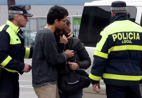 Family members of passengers feared killed in Germanwings plane crash Family members of passengers feared killed in Germanwings plane crash - Sputnik International