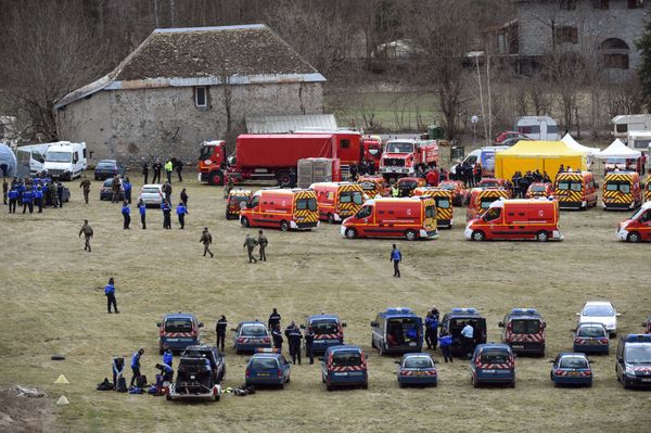Deadly Germanwings A320 Сrash in French Alps Deadly Germanwings A320 Сrash in French Alps - Sputnik International