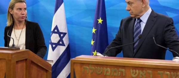 EU Foreign Affairs and Security Policy Federica Mogherini, left, speaks during a joint news conference with Israeli Prime Minister Benjamin Netanyahu. - Sputnik International