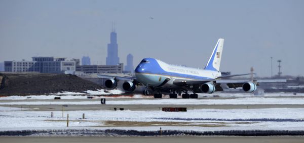 Air Force One, with President Barack Obama aboard, lands at O'Hare International Airport in Chicago, Thursday, Feb. 19, 2015. Air Force One, with President Barack Obama aboard, lands at O'Hare International Airport in Chicago, Thursday, Feb. 19, 2015. - Sputnik International