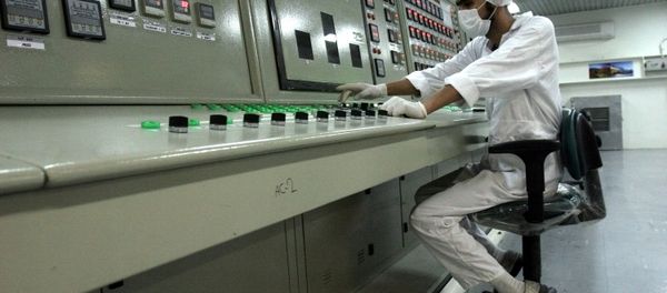An Iranian technician works at a uranium conversion facility. An Iranian technician works at a uranium conversion facility. - Sputnik International