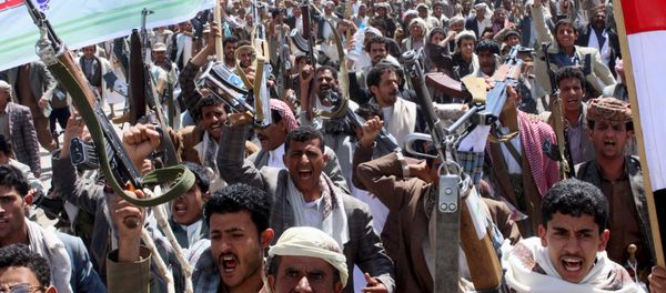 Followers of the Houthi movement demonstrate to show support to the movement in Yemen's northwestern city of Saada March 26, 2015 Followers of the Houthi movement demonstrate to show support to the movement in Yemen's northwestern city of Saada March 26, 2015 - Sputnik International