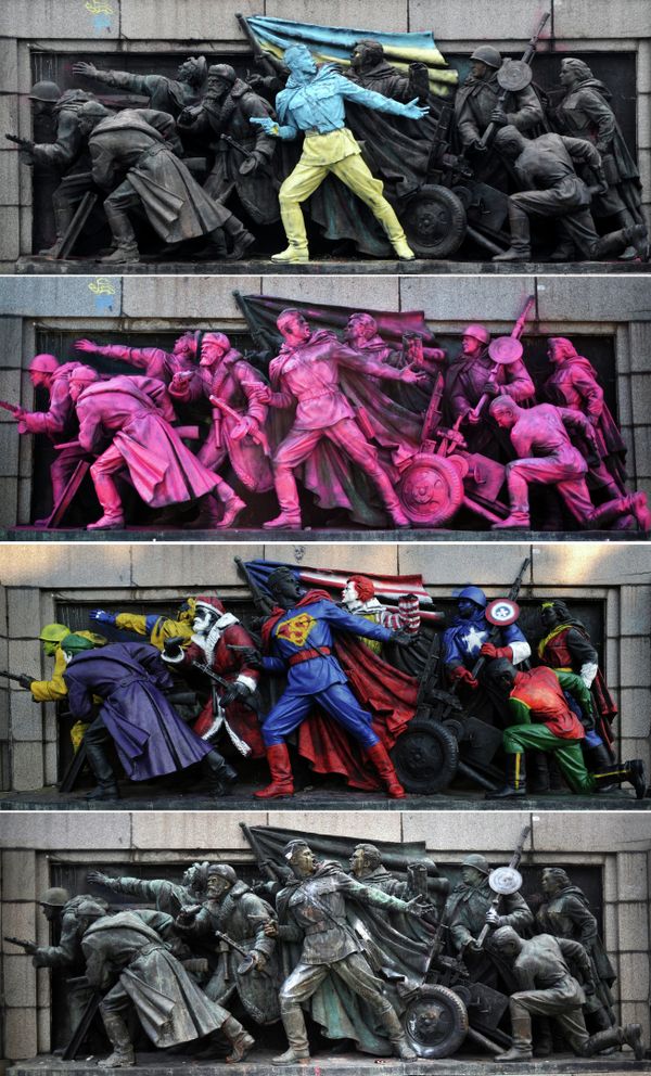 A combo picture taken in Sofia, on February 23, 2014 (top) on August 21, 2013 (second from top), on June 17, 2011 (center) and March 15, 2012 shows the figures of Soviet soldiers at the base of the Soviet Army monument, painted by an unknown artist and the same monument after it was cleaned - Sputnik International