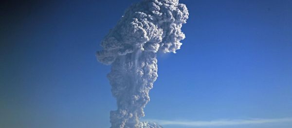 Shiveluch eruption on March 25 - Sputnik International