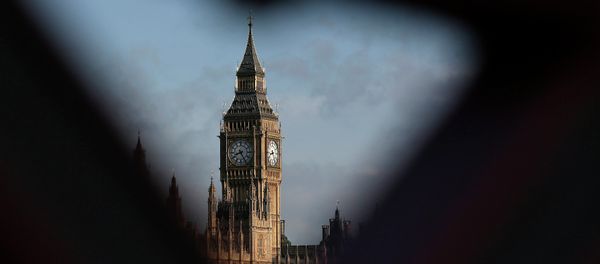 The Houses of Parliament are seen during sunrise in London March 30, 2015 - Sputnik International