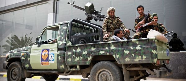 Houthi militants broke into the Consulate General of Russia in the Yemeni seaport of Aden and looted it, according to reports in local media Houthi militants broke into the Consulate General of Russia in the Yemeni seaport of Aden and looted it, according to reports in local media - Sputnik International