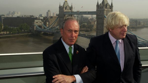 London Mayor Boris Johnson (R) and Michael Bloomberg (L) hold a photo call at City Hall ahead of their launch of the Mayors Challenge in London on September 24, 2013. File photo. London Mayor Boris Johnson (R) and Michael Bloomberg (L) hold a photo call at City Hall ahead of their launch of the Mayors Challenge in London on September 24, 2013. File photo. - Sputnik International