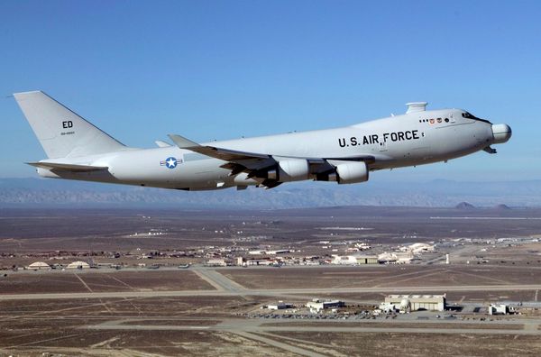 In this Tuesday Feb. 14, 2012 photo provided by the Department of Defense, the Airborne Laser Test Bed's (ALTB) makes a final take off from Edwards Air Force Base, Calif. - Sputnik International