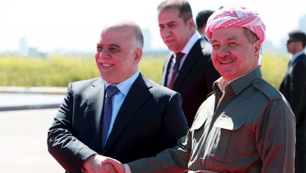 Iraqi Kurdish regional President Massoud Barzani (R) shakes hands with Iraqi Prime Minister Haider al-Abadi at Arbil International Airport April 6, 2015 Iraqi Kurdish regional President Massoud Barzani (R) shakes hands with Iraqi Prime Minister Haider al-Abadi at Arbil International Airport April 6, 2015 - Sputnik International