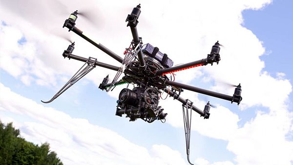 Desert Wolf's Skunk Riot Control Copter pepper-spray drone - Sputnik International