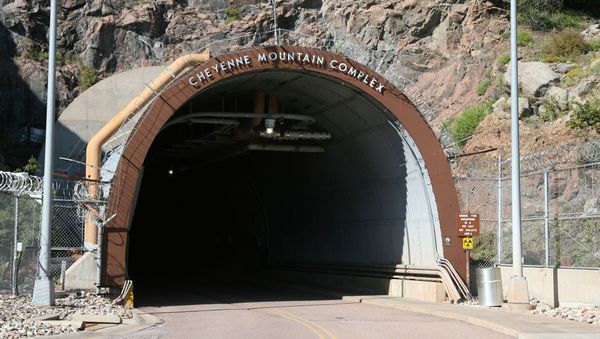 The portal into the bowels of the Cheyenne Mountain complex - Sputnik International