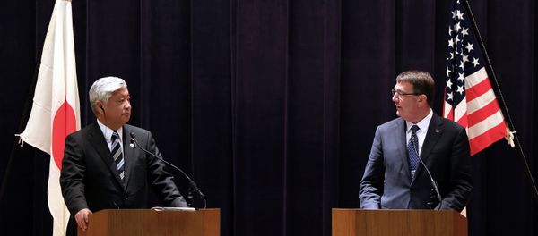 U.S. Defense Secretary Ash Carter, right, and Japan's Defense Minister Gen Nakatani speak during a press conference at the Defense Ministry in Tokyo U.S. Defense Secretary Ash Carter, right, and Japan's Defense Minister Gen Nakatani speak during a press conference at the Defense Ministry in Tokyo - Sputnik International