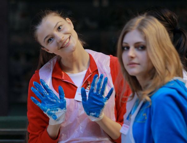 Miss Russia Participants Prepare to Celebrate Orthodox Easter - Sputnik International