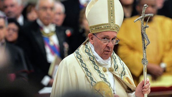 Pope Francis leaves after celebrating a mass of First Vespers in St Peter Basilica at the Vatican, on April 11, 2015 Pope Francis leaves after celebrating a mass of First Vespers in St Peter Basilica at the Vatican, on April 11, 2015 - Sputnik International