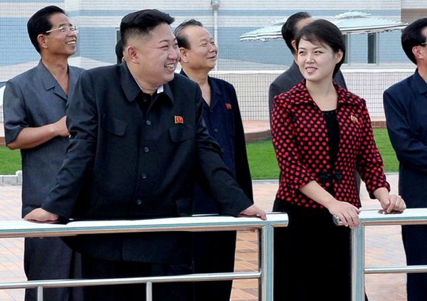 North Korean leader Kim Jong Un, front left, accompanied by his wife Ri Sol Ju, front right, inspects the Rungna People's Pleasure Ground in Pyongyang North Korean leader Kim Jong Un, front left, accompanied by his wife Ri Sol Ju, front right, inspects the Rungna People's Pleasure Ground in Pyongyang - Sputnik International
