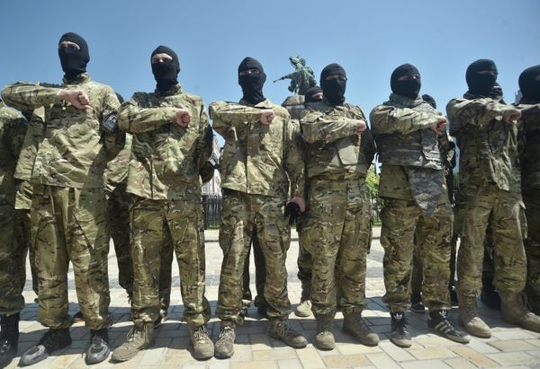 Azov battalion soldiers take oath in Kiev before being sent to Donbass Azov battalion soldiers take oath in Kiev before being sent to Donbass - Sputnik International