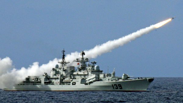 China is outfitting new naval destroyers with their potent new anti-ship missiles, which pose serious challenges to US naval defenses. - Sputnik International