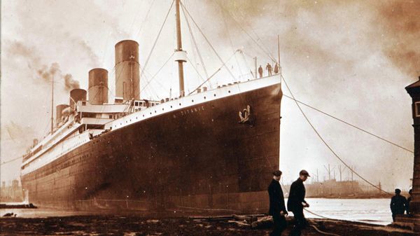 This image made available by the Ulster Folk & Transport Museum on Tuesday, Oct. 14, 2014, is a photograph of the Titanic in Belfast in a family album. The album featuring never seen before pictures was displayed Tuesday which showed the launch and departure of the Titanic from Belfast in 1912 - Sputnik International
