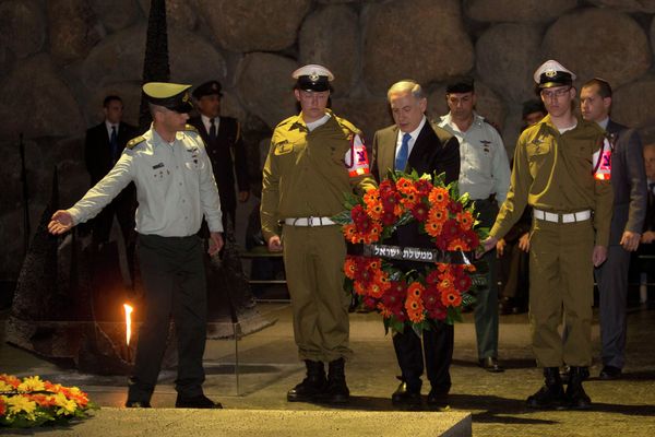 Never Forget: Holocaust Remembrance Day - Sputnik International