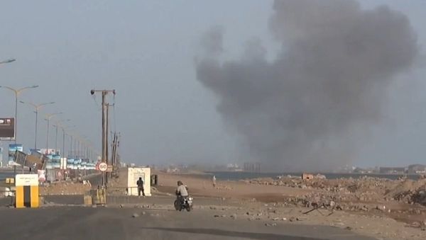 The al-Qaeda insurgents in Yemen on Thursday seized the international Riyan Airport, air defense headquarters and an oil terminal in the country's southeastern port city of Mukalla, a local source told Sputnik The al-Qaeda insurgents in Yemen on Thursday seized the international Riyan Airport, air defense headquarters and an oil terminal in the country's southeastern port city of Mukalla, a local source told Sputnik - Sputnik International