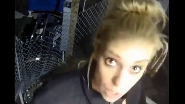 ESPN Reporter Freaks out on Tow Company Employee - Sputnik International