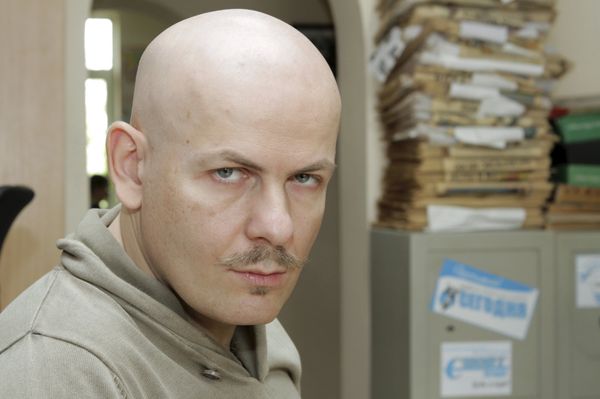 Journalist Oles Buzina looks on at the office of Sevodnya daily newspaper in Kiev in this October 12, 2012 file photo. - Sputnik International