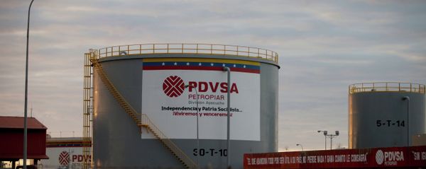 Storage tanks stand in a PDVSA state-run oil company crude oil complex near El Tigre, a town located within Venezuela's Hugo Chavez oil belt, formally known as the Orinoco Belt Storage tanks stand in a PDVSA state-run oil company crude oil complex near El Tigre, a town located within Venezuela's Hugo Chavez oil belt, formally known as the Orinoco Belt - Sputnik International