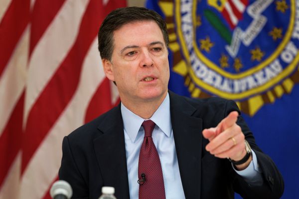 FBI director James Comey gestures during a news conference at FBI headquarters in Washington, Wednesday, March 25, 2015 - Sputnik International