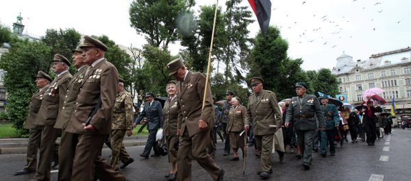 Veterans of the Ukrainian Insurgent Army (OUN-UPA) march during the Heroes Festival in Lviv. Veterans of the Ukrainian Insurgent Army (OUN-UPA) march during the Heroes Festival in Lviv. - Sputnik International