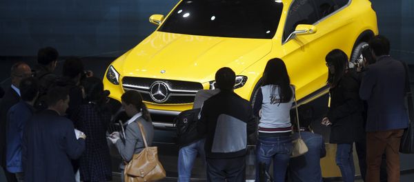 Visitors walk around a Mercedes Benz concept GLC Coupe car during the 16th Shanghai International Automobile Industry Exhibition in Shanghai Visitors walk around a Mercedes Benz concept GLC Coupe car during the 16th Shanghai International Automobile Industry Exhibition in Shanghai - Sputnik International