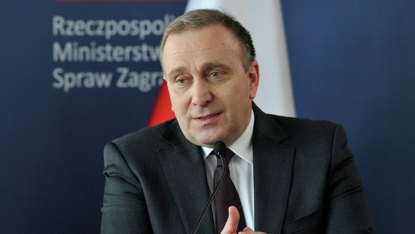 Poland's Foreign Minister Grzegorz Schetyna gives a press conference with his counterparts from Germany and France during a meeting of the so-called Weimar Triangle on April 3, 2015 in Wroclaw, Poland - Sputnik International
