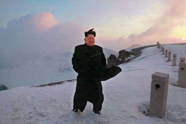 North Korean leader Kim Jong-Un on a snow-covered top of Mount Paektu in North Korea North Korean leader Kim Jong-Un on a snow-covered top of Mount Paektu in North Korea - Sputnik International