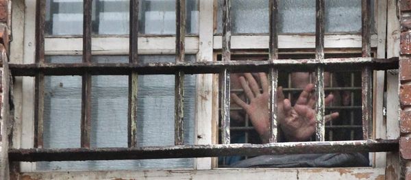 Prisoners in the prison window - Sputnik International
