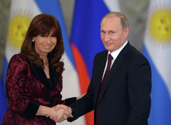 Russian President Vladimir Putin's meeting with President of Argentina Cristina Fernandez de Kirchner Russian President Vladimir Putin's meeting with President of Argentina Cristina Fernandez de Kirchner - Sputnik International