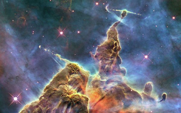 Hubble Captures View of 'Mystic Mountain' - Sputnik International