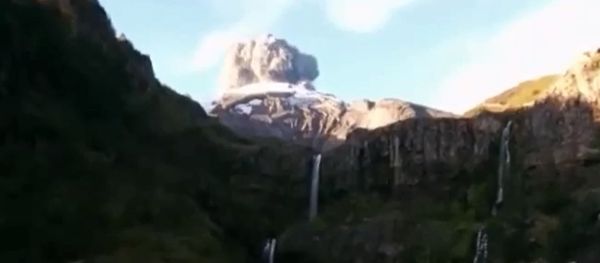 Exact Moment of Volcano Eruption Exact Moment of Volcano Eruption - Sputnik International