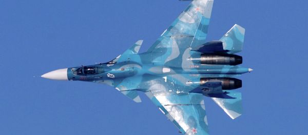 Training missions of detached 279th fighter wing of the Northern Fleet aviation - Sputnik International