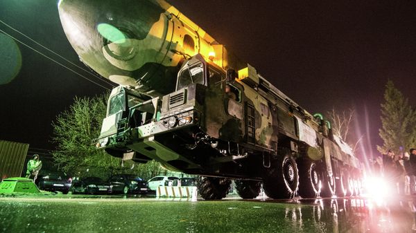 A Topol ICBM launcher  - Sputnik International