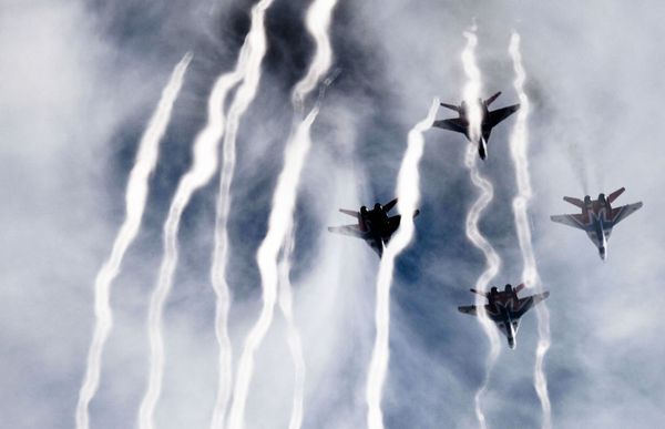MiG-29 fighter jets from the Strizhi (Swifts) aerobatic team at the Kubinka airfield - Sputnik International