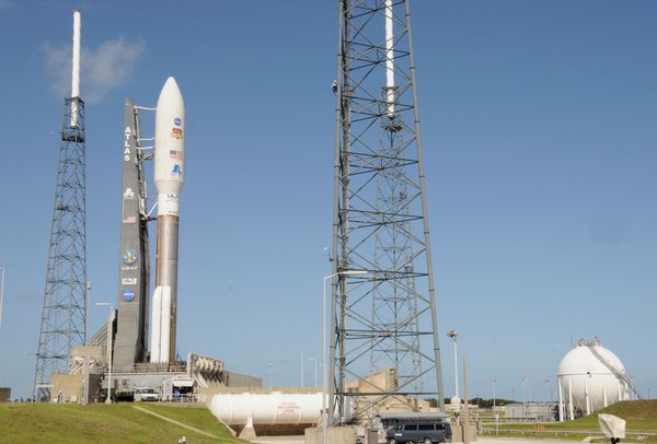 NASA's Mars Science Laboratory on November 25, 2011 is contained in a fairing that sits atop an Atlas 5 rocket on launch pad 41 at Cape Canaveral, Florida NASA's Mars Science Laboratory on November 25, 2011 is contained in a fairing that sits atop an Atlas 5 rocket on launch pad 41 at Cape Canaveral, Florida - Sputnik International