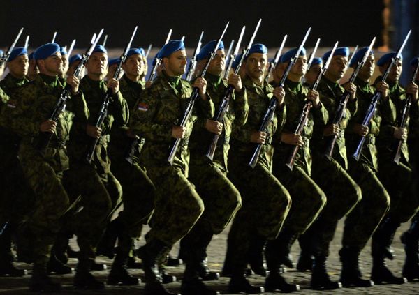 Servicemen during the rehearsal of the Victory Day Parade on Moscow's Red Square - Sputnik International